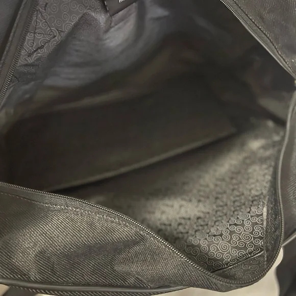 Black American Airlines Elegance Collection Travel Tote Bag - Picture 15 of 16